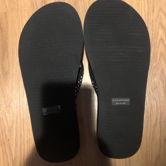 Black Polka Dot Women's Flip Flops (Switch Flops brand) - Picture 4 of 7